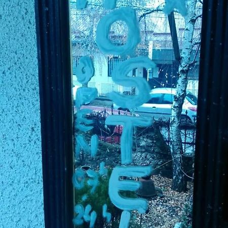 Hostel Emi Kavadarci Eksteriør billede